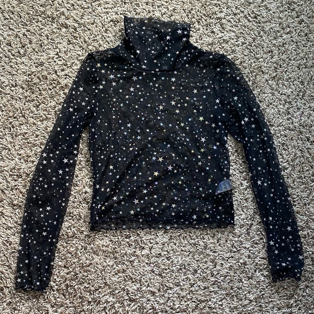 Black/White Mesh Star Long Sleeve Turtle Neck Crop